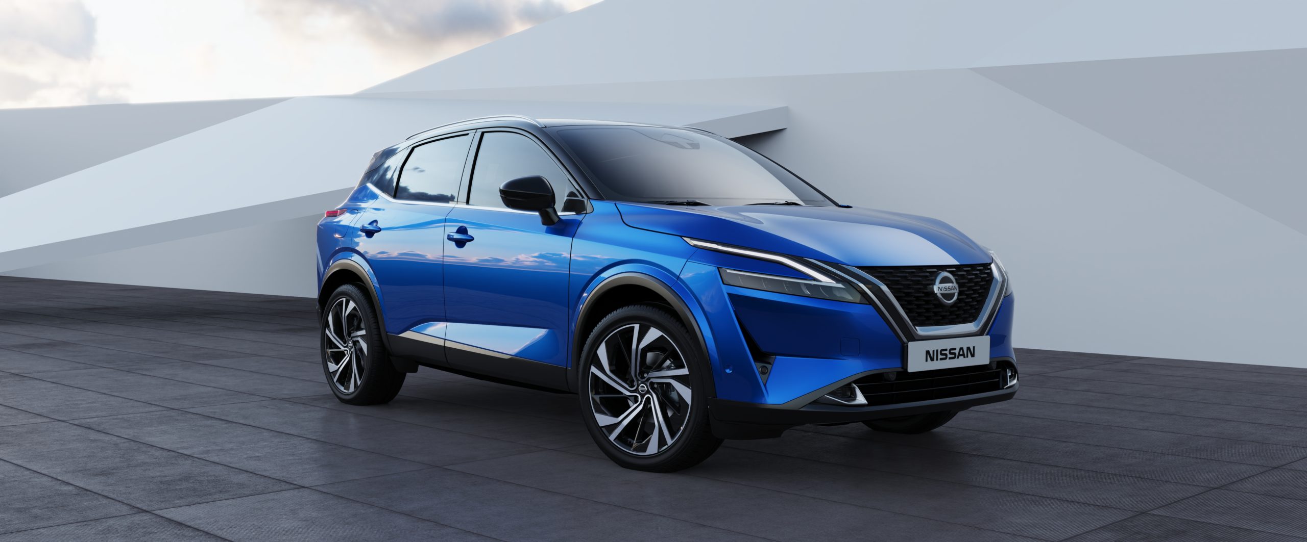Flot rød ny Nissan Juke